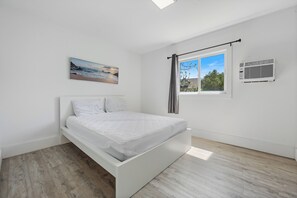1 室のベッドルーム、WiFi