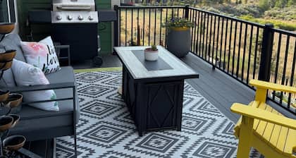 Ski Vail - 3 bedroom house in Gypsum adjacent to BLM nature trails