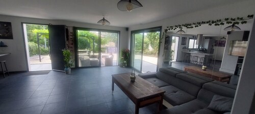 THE HOUSE OF HAPPINESS