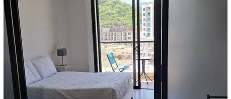 1 habitación, wifi y ropa de cama