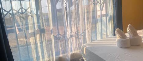 Deluxe House, Lake View | Desk, laptop workspace, free WiFi