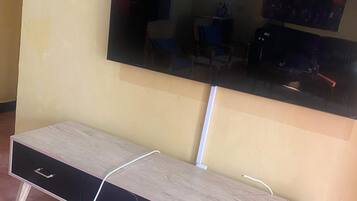 Hus – deluxe, utsikt mot innsjø | Oppholdsområde