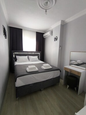 Blackout curtains, iron/ironing board, free WiFi