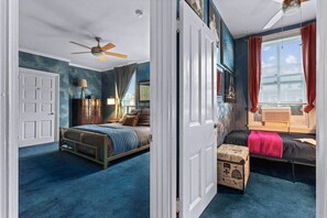 6 habitaciones, tabla de planchar con plancha, wifi y ropa de cama 