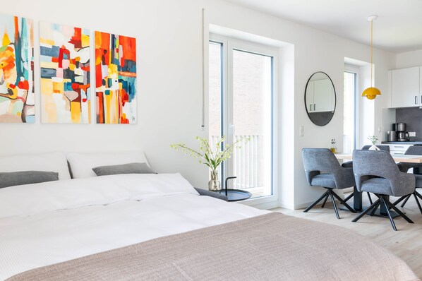 1 bedroom, free WiFi, bed sheets