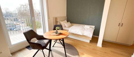 1 bedroom, free WiFi, bed sheets