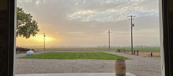 Lovely barn with AC in charming Fruitland, 4 minutes off I84!