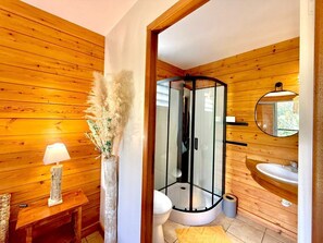 Shower, hair dryer, towels - Villa Letchis, Authenticity & Calm (Saint-Benoît)