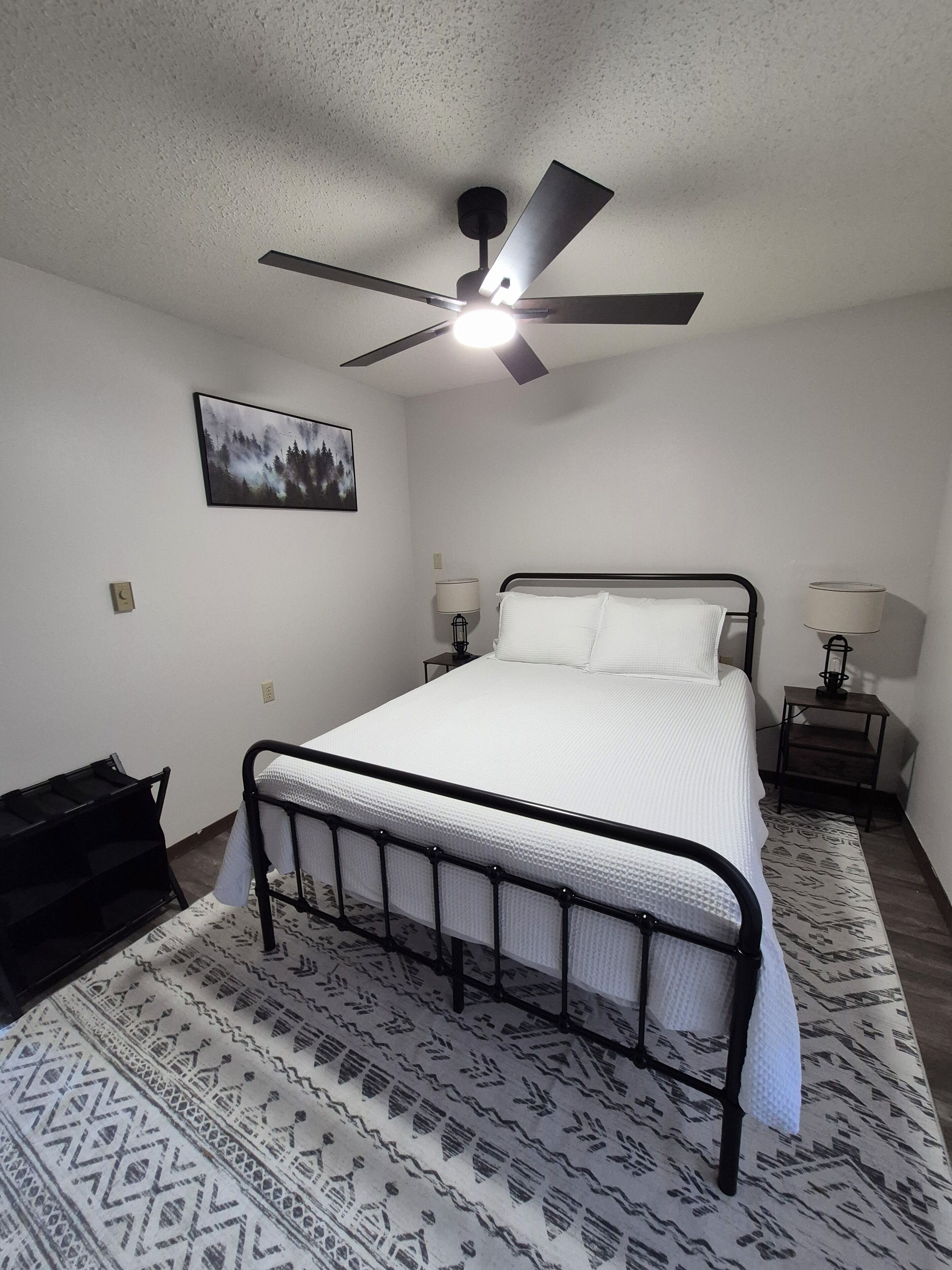 1 bedroom, WiFi, bed sheets