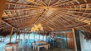 Restaurant - Yaalu Yaala (Tissamaharama)
