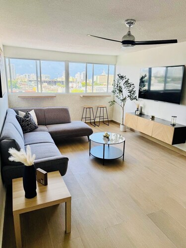 Stylish 3BR Condo in Vibrant Santurce – Walk to Art, Food & Nightlife