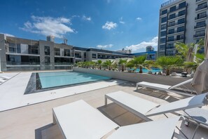 1 غر فة نوم وخدمة الإنترنت