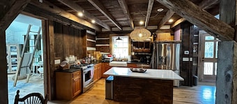 Cozy Oak & Ember Lodge