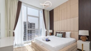 Apartment - Vibrant Al Furjan Unit Sleeps 4 With Pool and Gym (Dubai)
