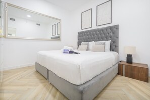 2 bedrooms, Internet - JLT Apartment Sleeps 4 in Central Location (Dubai)