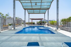 Apartment | 2 bedrooms, Internet - JLT Apartment Sleeps 4 in Central Location (Dubai)