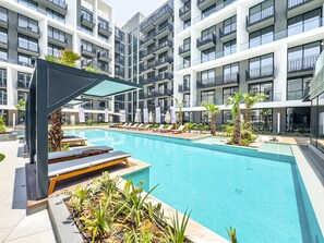Studio - Arjan Studio for 4 With Pool Padel Court (Dubai)