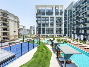 Studio - Arjan Studio for 4 With Pool Padel Court (Dubai)