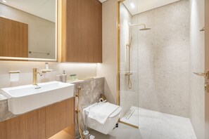 Internet - Studio in Business Bay Sleeps 3 With Private Hot Tub (Dubai)