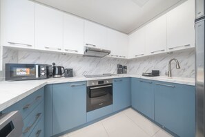 アパートメント | 2 室のベッドルーム、インターネットアクセス