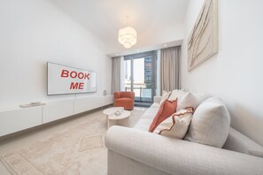 2 bedrooms, Internet - Spacious Unit in Marina Sleeps 6 With Canal Veiws (Dubai)