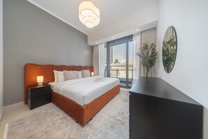 House | 2 bedrooms, Internet - Spacious Unit in Marina Sleeps 6 With Canal Veiws (Dubai)
