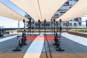 Internet - Studio in 15 Northside Sleeps 2 With City Views (Dubai)