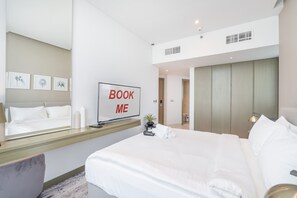 Internet - Business Bay Studio for 2 People With City Views (Dubai)