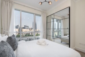 Apartment | 1 bedroom, Internet - The Greens Spacious 1 Bedroom Apartment for 2 (Dubai)
