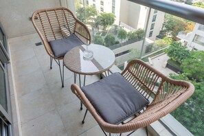 Apartment | 1 bedroom, Internet - The Greens Spacious 1 Bedroom Apartment for 2 (Dubai)