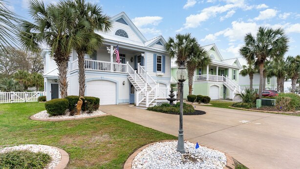 Unclassified image, 1 of 11, button - NEW Surfside Beach 2 BR 1 BA Unit with Hot Tub minutes to private beach access (Murrells Inlet)