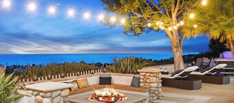 Balboa Vista - Ocean Views, Hot Tub, Fire Pit & Outdoor Entertaining