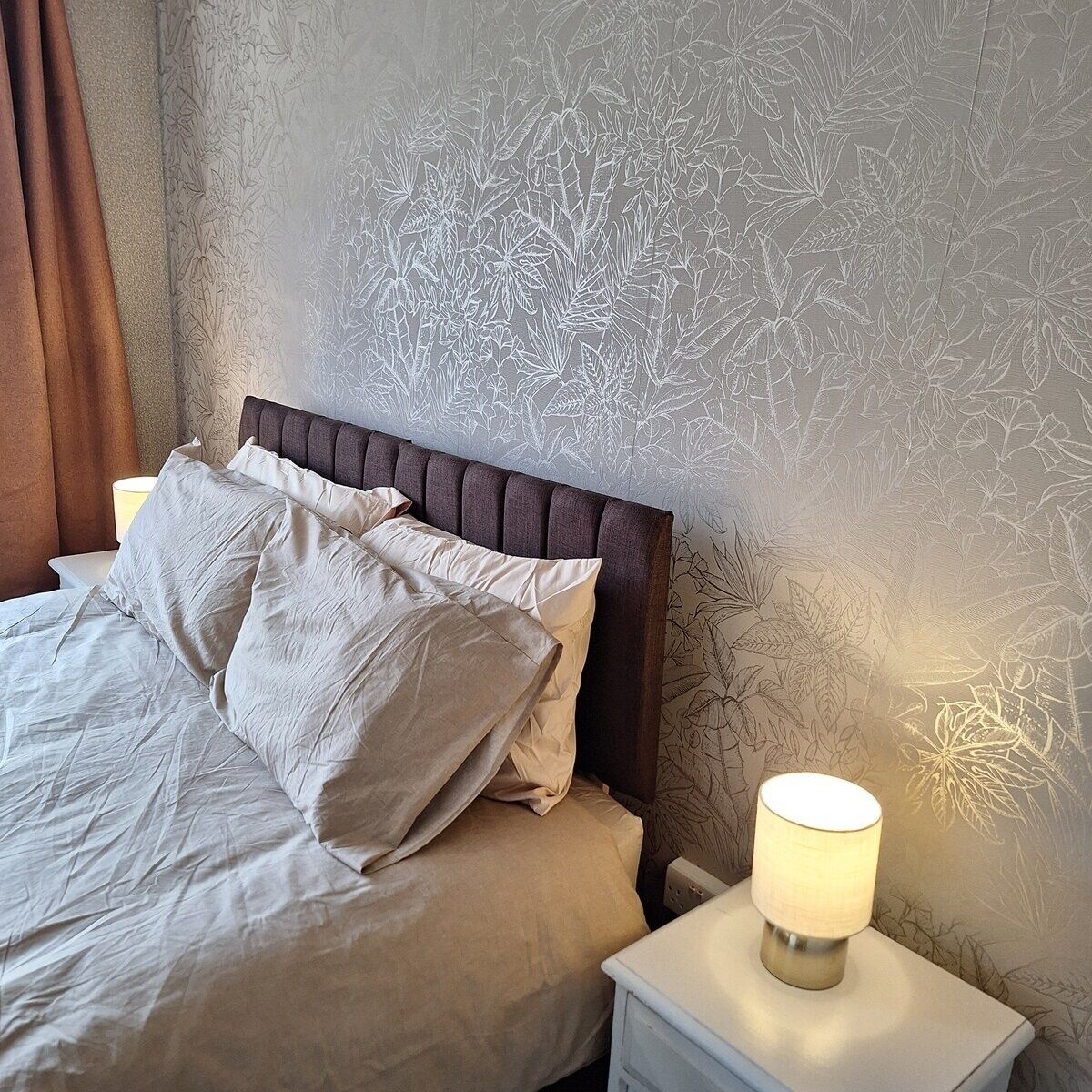 3 bedrooms, iron/ironing board, travel crib, free WiFi