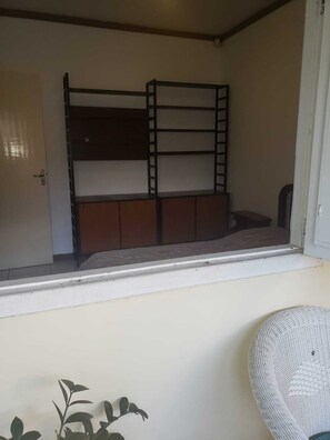 Wi-Fi de cortesia, roupa de cama