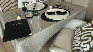 Suite – superior, bassengutsikt