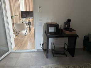 Superior Suite, Pool View | In-room dining - Le coucher de Soleil Spa (Bessens)