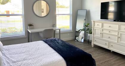 Cozy, Private, Modern 1BD/1BA Apt in College Park Home. Pet Friendly!