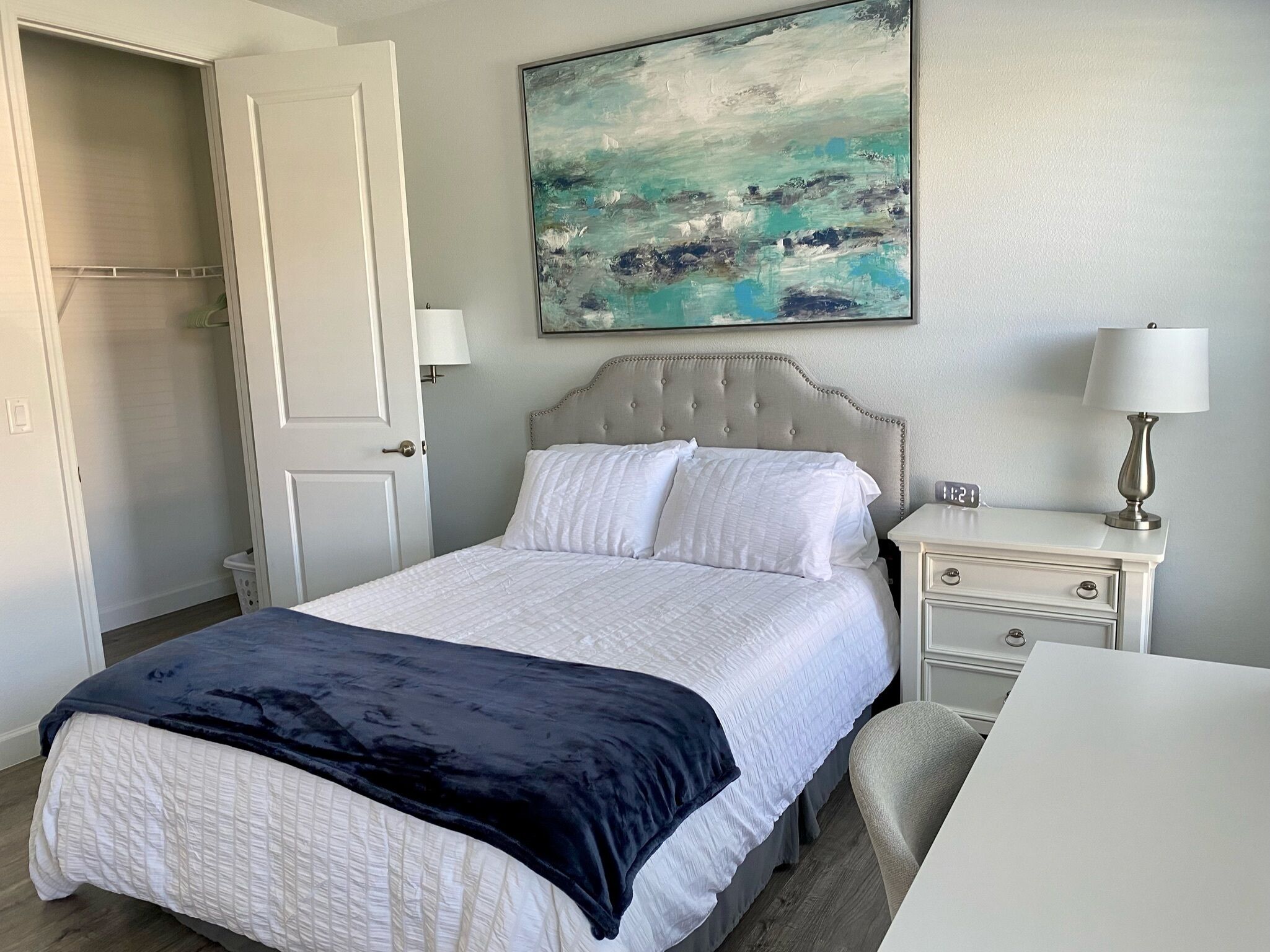 1 chambre, coffres-forts dans les chambres, bureau