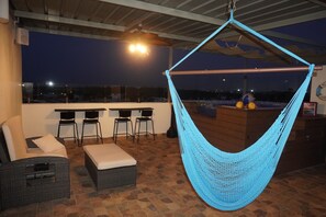 Outdoor spa tub - Penthouse / elevator / private / secure / spool / spacious (Santo Domingo)