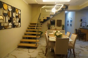 Dining - Penthouse / elevator / private / secure / spool / spacious (Santo Domingo)