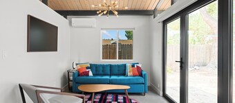 Bright, Modern 1BR ADU in Claremont with Seamless Indoor-Outdoor Living