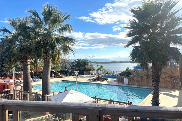 Outdoor pool, a heated pool