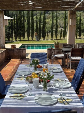 Outdoor dining - Son Gener, cozy and quiet property. (PM)