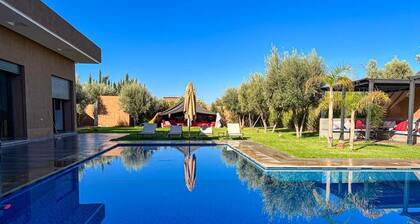 Spacious 5 Bedroom Villa Ideal for Families & Groups