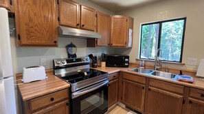 Microwave, oven, stovetop, dishwasher