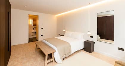 Windsor Townhouse - Cinq Chambres Villa, Couchages 10