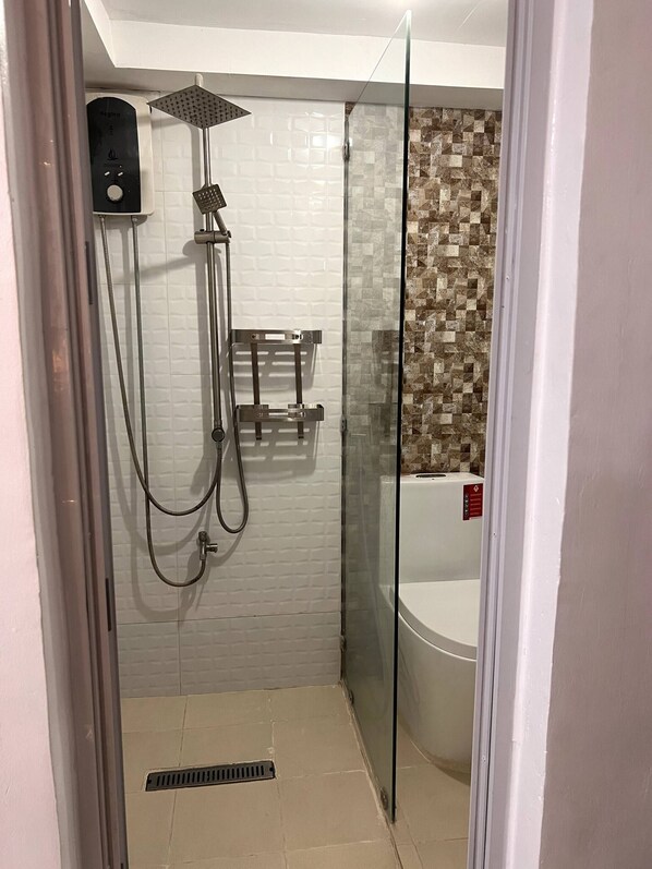 Unclassified image, 1 of 42, button - RQ Pool Villa, Angeles City (Angeles City)