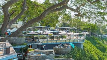 Apartment, 1 Bedroom, Accessible, Smoking | Lounge