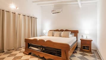 5 soverom, strykejern/-brett, wi-fi og sengetøy