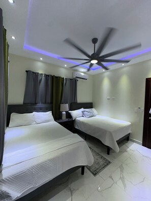 3 bedrooms, iron/ironing board, free WiFi, bed sheets